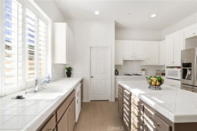 1031 Inverlochy Drive, Fallbrook, CA 92028