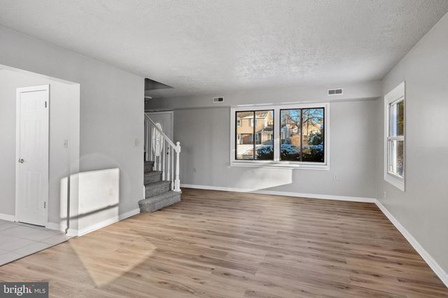 47 PRIMROSE LN, Willingboro, NJ 08046