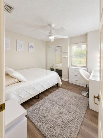 107 HALF MOON Circle D, Jupiter, FL 33458
