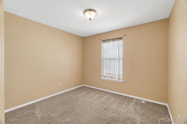 1249 Big Bend Crossing Drive, Manchester, MO 63088