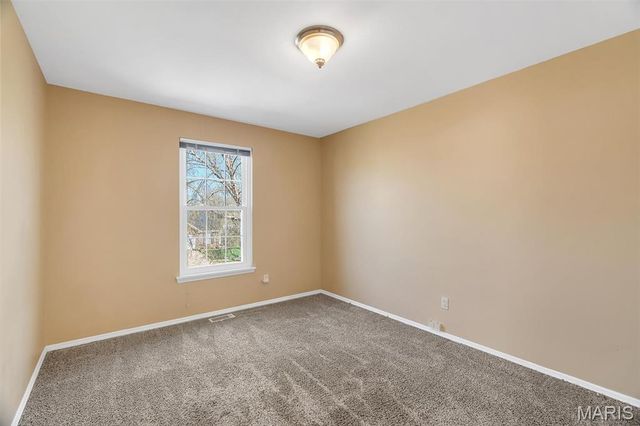 1249 Big Bend Crossing Drive, Manchester, MO 63088