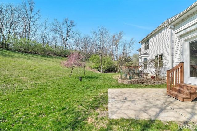 1249 Big Bend Crossing Drive, Manchester, MO 63088
