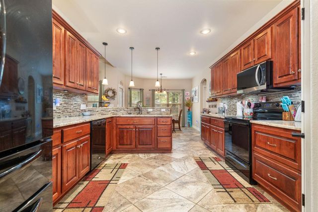 29524 S 585 Court, Grove, OK 74344