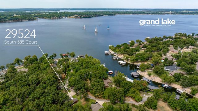 29524 S 585 Court, Grove, OK 74344