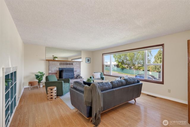 1119 Longview Avenue, Anacortes, WA 98221