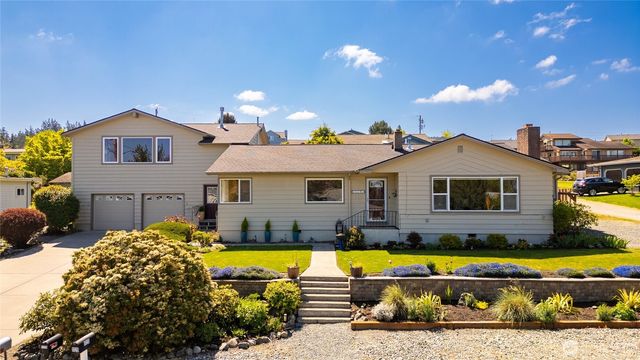 1119 Longview Avenue, Anacortes, WA 98221