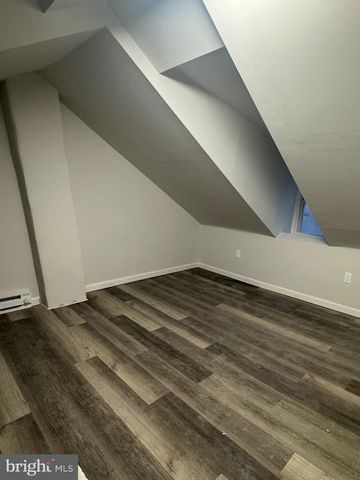 1220 MUHLENBERG ST, Reading, PA 19602