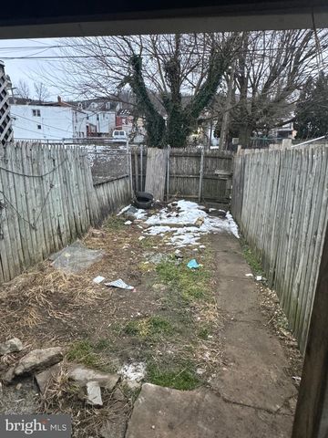 1220 MUHLENBERG ST, Reading, PA 19602