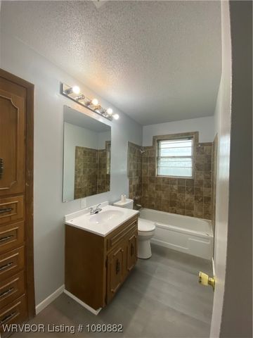 614 N School Street, Charleston, AR 72933