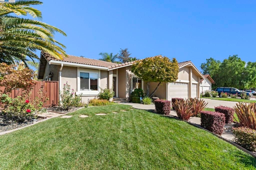 820 Pinehurst Pl, San Ramon, CA 94583