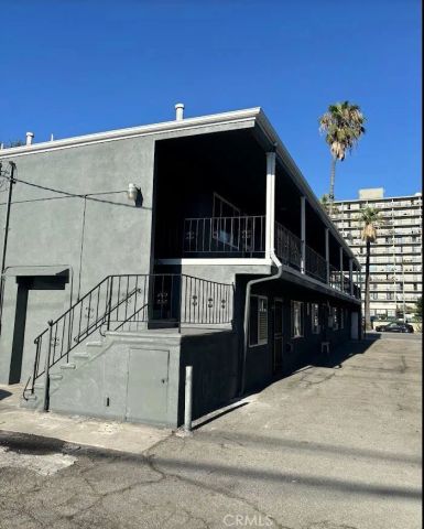1021 Pacific, Long Beach, CA 90813