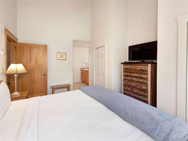 57 Lake Ridge Cir 1850, Dillon, CO 80435