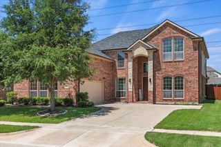 7615 Watercrest Lane, Grand Prairie, TX 75054