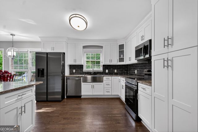 11 Saint Marks Road, Hogansville, GA 30230
