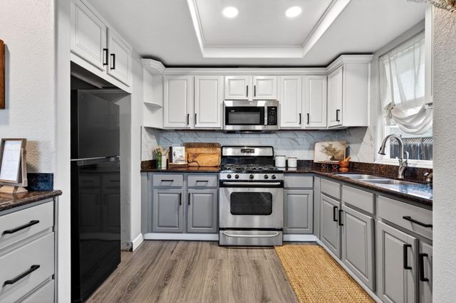 361 McCarthy Street, Hollister, CA 95023