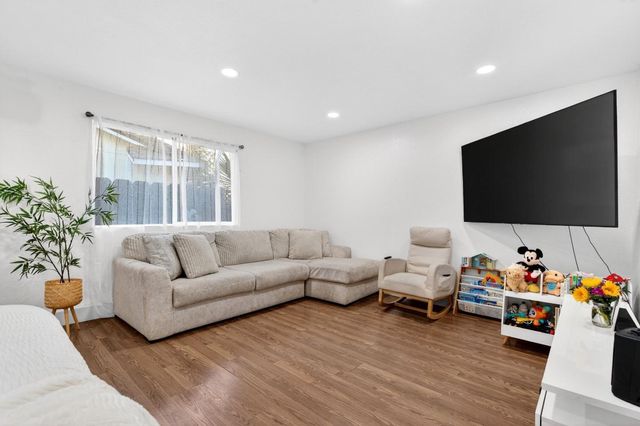 361 McCarthy Street, Hollister, CA 95023