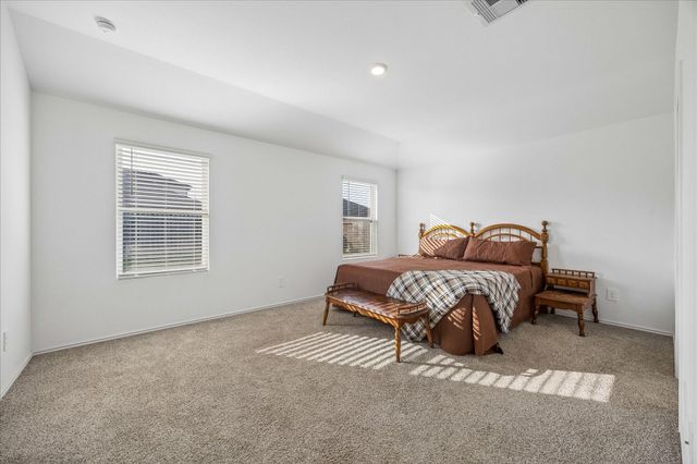 2044 Woodlark Way, Sealy, TX 77474