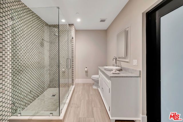 721 N Beverly Drive, Beverly Hills, CA 90210