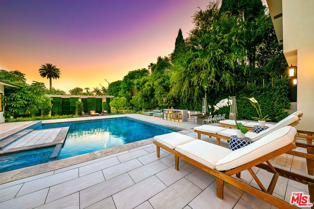 721 N Beverly Drive, Beverly Hills, CA 90210