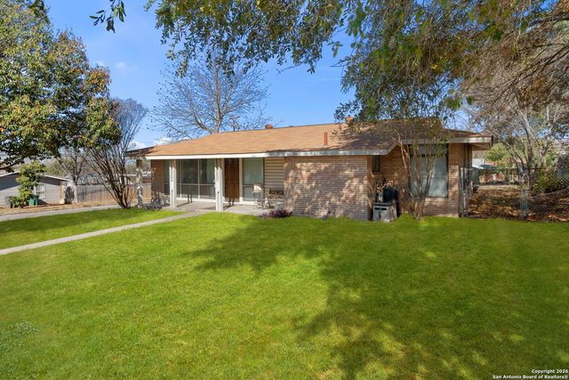 4403 Diamondhead Dr, San Antonio, TX 78218