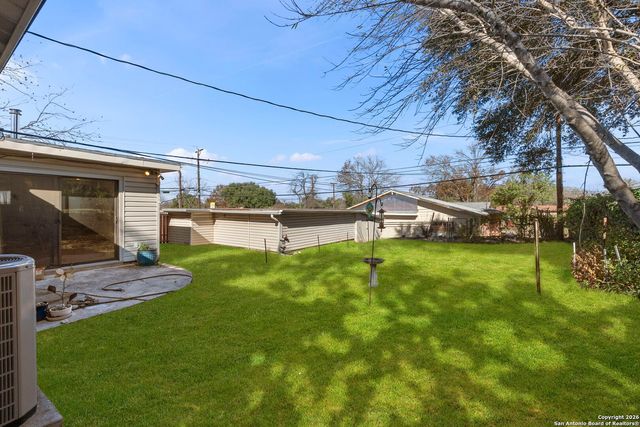 4403 Diamondhead Dr, San Antonio, TX 78218