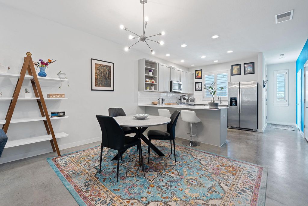 801 N Bluff DR 59, Austin, TX 78745