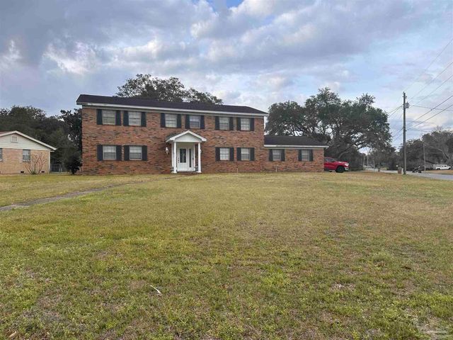 7342 Templeton Rd, Pensacola, FL 32506