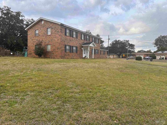 7342 Templeton Rd, Pensacola, FL 32506