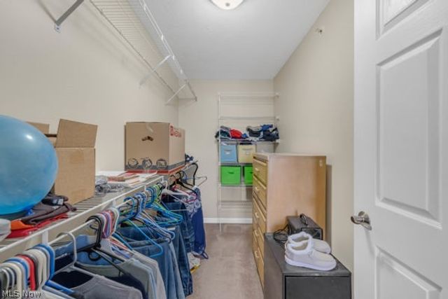 23004 Chandlers Lane 347, Olmsted Falls, OH 44138