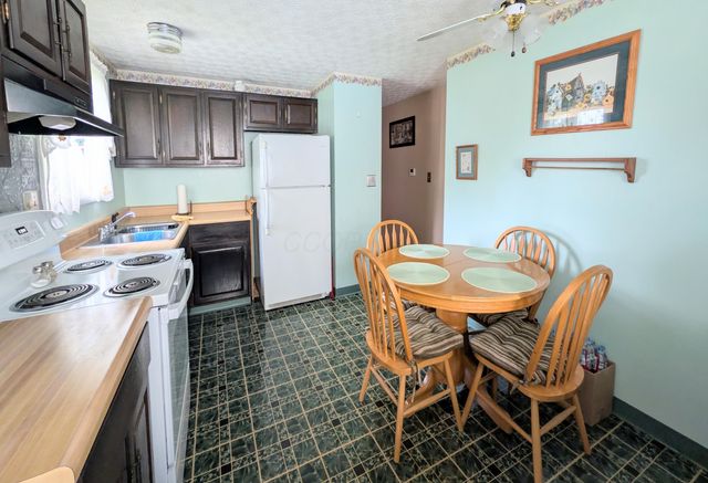 1705 Ripplebrook Road, Columbus, OH 43223
