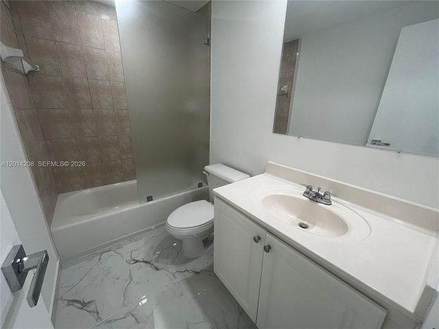 3505 S Ocean Dr 210, Hollywood, FL 33019
