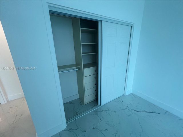 3505 S Ocean Dr 210, Hollywood, FL 33019