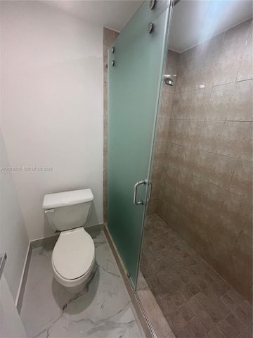 3505 S Ocean Dr 210, Hollywood, FL 33019