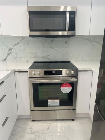 3505 S Ocean Dr 210, Hollywood, FL 33019