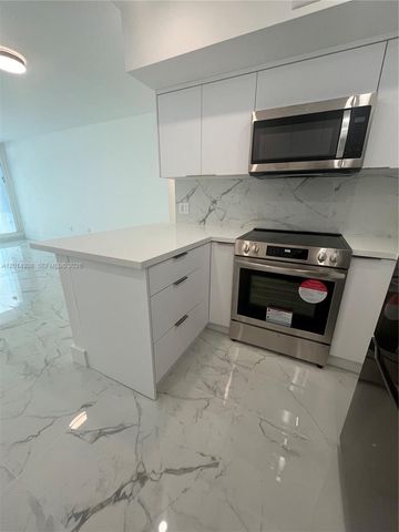3505 S Ocean Dr 210, Hollywood, FL 33019