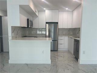 3505 S Ocean Dr 210, Hollywood, FL 33019