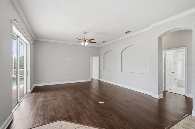 200 LAKE ARIETTA COURT, Auburndale, FL 33823