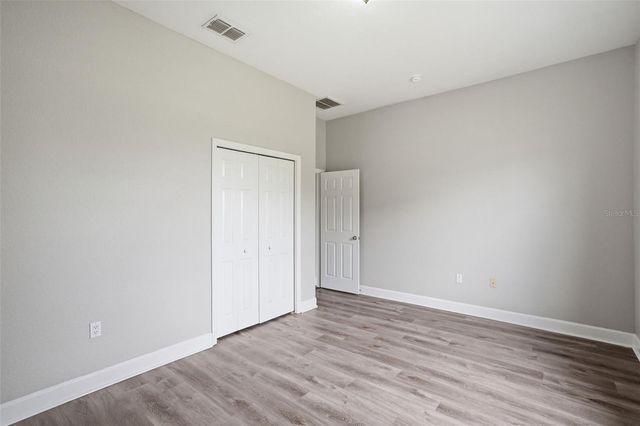 200 LAKE ARIETTA COURT, Auburndale, FL 33823