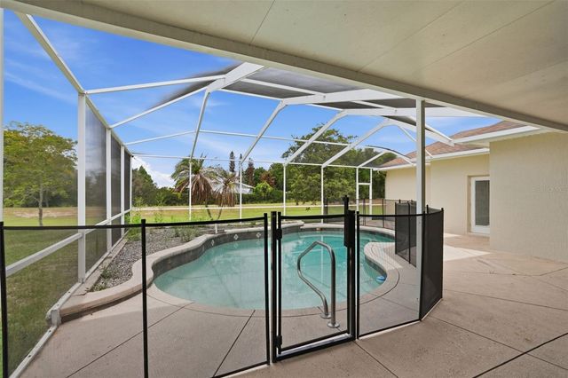 200 LAKE ARIETTA COURT, Auburndale, FL 33823