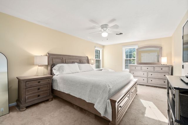 55 Hartford Ave E, Mendon, MA 01756