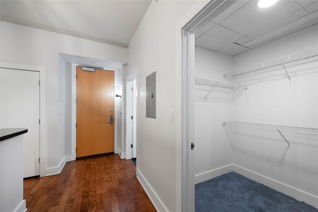 603 Davis ST 708, Austin, TX 78701