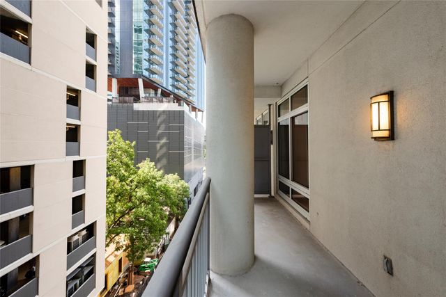603 Davis ST 708, Austin, TX 78701