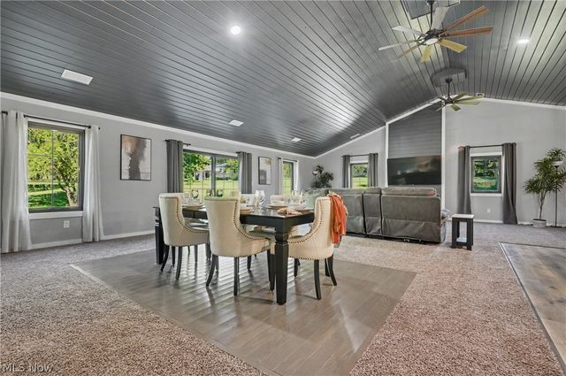 8099 W Western Reserve Road, Canfield, OH 44406