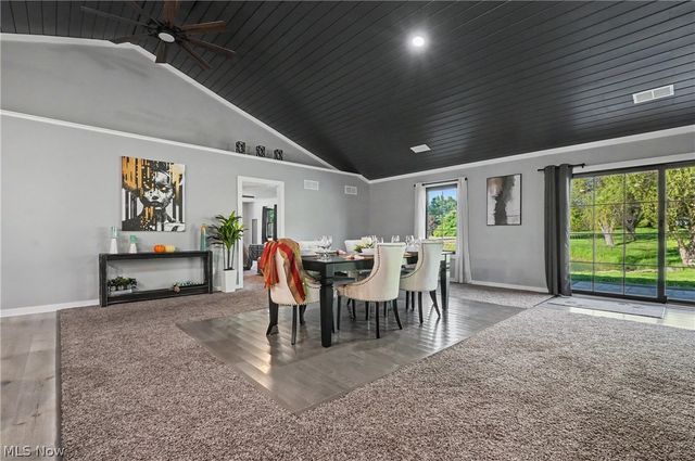 8099 W Western Reserve Road, Canfield, OH 44406