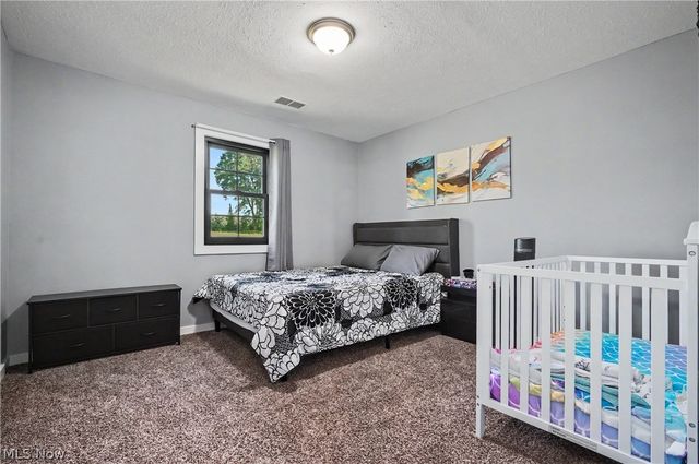 8099 W Western Reserve Road, Canfield, OH 44406