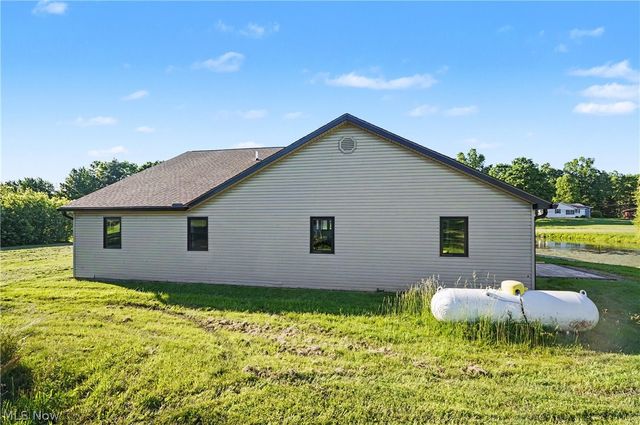 8099 W Western Reserve Road, Canfield, OH 44406