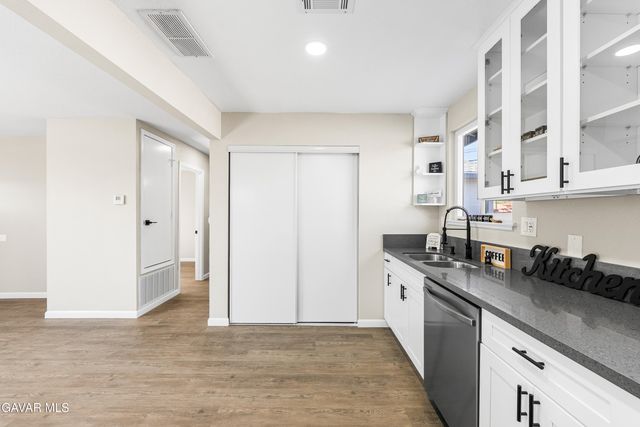 45309 Newtree Avenue, Lancaster, CA 93534