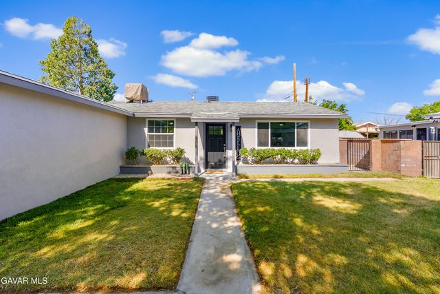 45309 Newtree Avenue, Lancaster, CA 93534