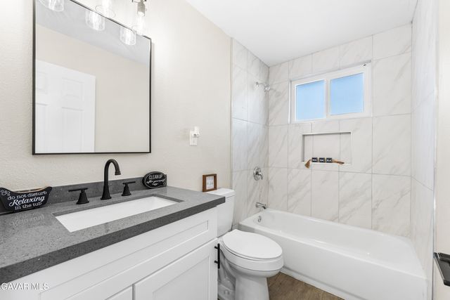 45309 Newtree Avenue, Lancaster, CA 93534