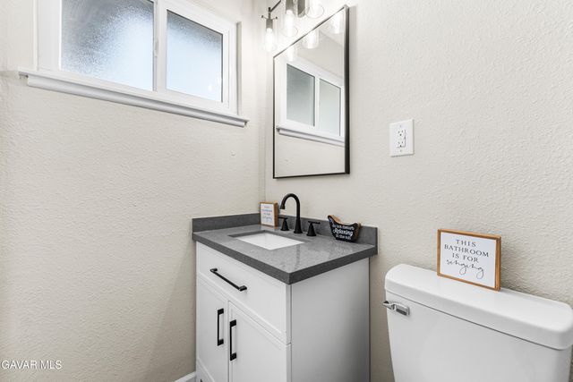 45309 Newtree Avenue, Lancaster, CA 93534
